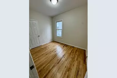 1022 E 22nd St #1, Paterson, NJ 07513 - Photo 4