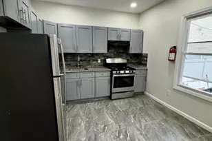 1022 E 22nd St, Paterson, NJ 07513 - Photo 8