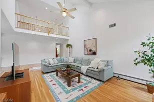 4 Tania Ct, Roxbury Township, NJ 07876 - Photo 12