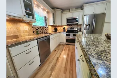 39 Douglas Dr, Montville Township, NJ 07082 - Photo 14