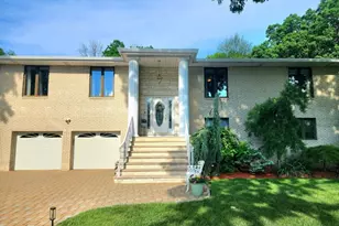 39 Douglas Dr, Montville Township, NJ 07082 - Photo 2