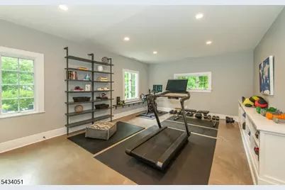487 Highland Ave, Montclair, NJ 07043 - Photo 42