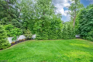 487 Highland Ave, Montclair, NJ 07043 - Photo 48