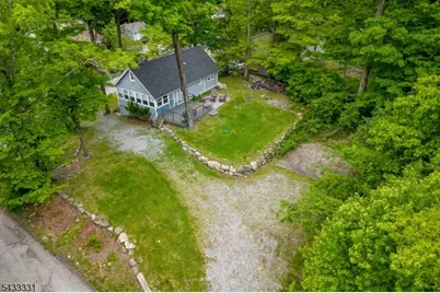 123 Glen Rd, Vernon, NJ 07422 - Photo 2