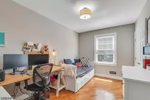 170 A Pine St, Montclair, NJ 07042 - Photo 14