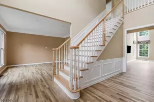 12 Warren Ave, Green Brook Township, NJ 08812 - Photo 2
