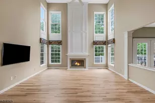 12 Warren Ave, Green Brook Township, NJ 08812 - Photo 8