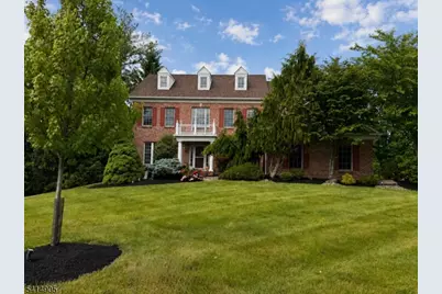 12 Warren Ave, Green Brook Township, NJ 08812 - Photo 1