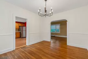 438 Warren St, Scotch Plains Township, NJ 07076 - Photo 8