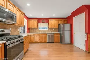 438 Warren St, Scotch Plains Township, NJ 07076 - Photo 14