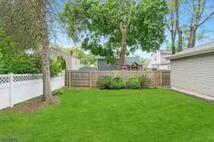 438 Warren St, Scotch Plains Township, NJ 07076 - Photo 28