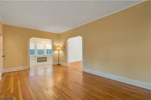438 Warren St, Scotch Plains Township, NJ 07076 - Photo 6