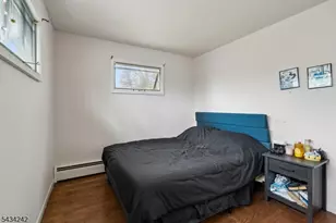 10 De Lazier Pl, Bloomingdale, NJ 07403 - Photo 16