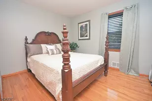 2463 Dorchester Rd, Union Township, NJ 07083 - Photo 12