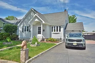 2463 Dorchester Rd, Union Township, NJ 07083 - Photo 2