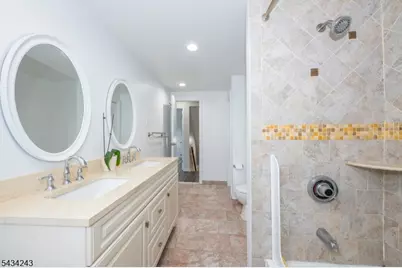 1022 Ringwood Ave, Wanaque, NJ 07420 - Photo 26