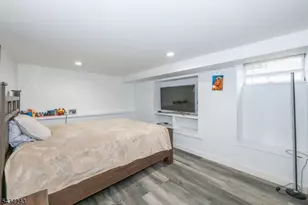 1022 Ringwood Ave, Wanaque, NJ 07420 - Photo 30
