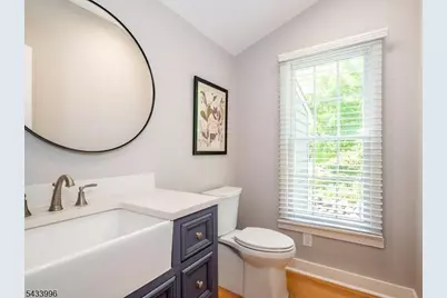 190 Passaic Ave, Roseland, NJ 07068 - Photo 12