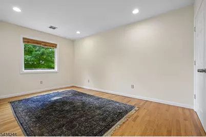 198 Underhill Rd, South Orange, NJ 07079 - Photo 22