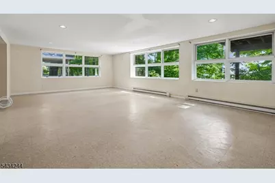 198 Underhill Rd, South Orange, NJ 07079 - Photo 28