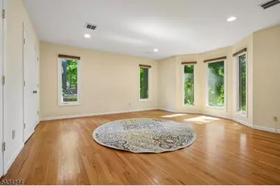 198 Underhill Rd, South Orange, NJ 07079 - Photo 18
