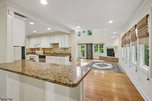 198 Underhill Rd, South Orange, NJ 07079 - Photo 8