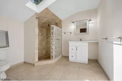 198 Underhill Rd, South Orange, NJ 07079 - Photo 26