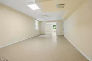 198 Underhill Rd, South Orange, NJ 07079 - Photo 30