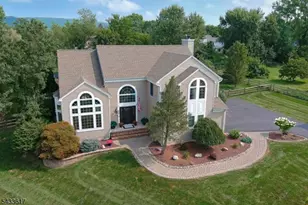 225 Arbor Dr, Greenwich Township, NJ 08886 - Photo 1