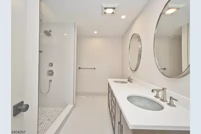 37 Ferry St, Lambertville, NJ 08530 - Photo 40