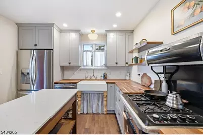 135 Franklin Rd, Denville, NJ 07834 - Photo 12