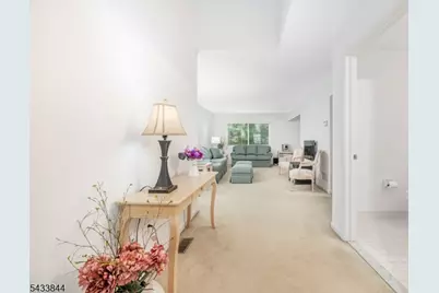 19 Sweetwater Ln, Hardyston Township, NJ 07419 - Photo 20