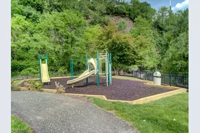1044 Smith Manor Blvd, West Orange Township, NJ 07052 - Photo 40