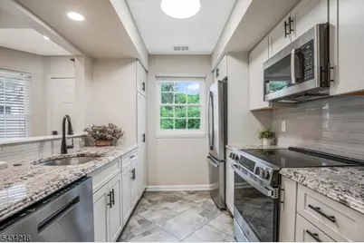 38 Fieldstone Road Ondo, Bedminster Township, NJ 07921 - Photo 8