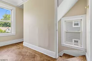 102 Lincoln St, Montclair, NJ 07042 - Photo 16