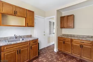 102 Lincoln St, Montclair, NJ 07042 - Photo 14