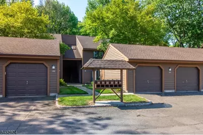 195 Hidden Hollow Ct, Edison, NJ 08820 - Photo 20