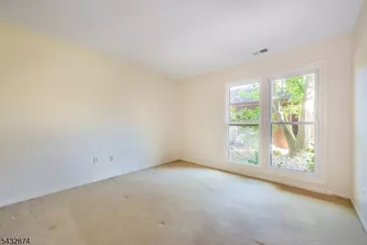 195 Hidden Hollow Ct, Edison, NJ 08820 - Photo 14