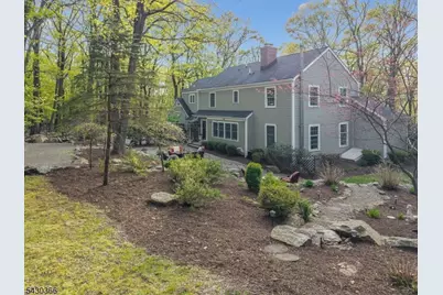 612 Woodglen Rd, Lebanon Township, NJ 08826 - Photo 4
