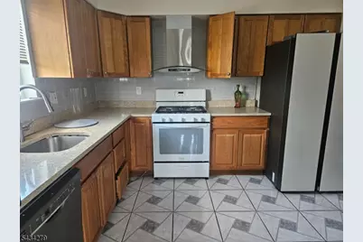 341 Yale Ave, Hillside, NJ 07205 - Photo 10