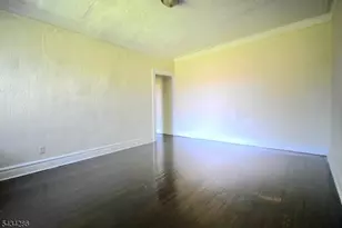 148 Chancellor Ave, Newark, NJ 07112 - Photo 1