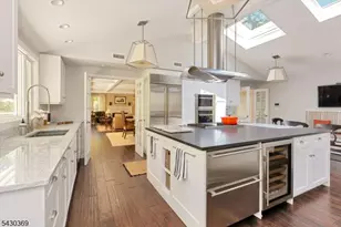 1 Hickory Ln, Roseland, NJ 07068 - Photo 10