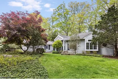 1 Hickory Ln, Roseland, NJ 07068 - Photo 6