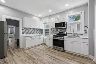 9 Lombardy Pl, Maplewood, NJ 07040 - Photo 4
