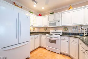 3215 Franklin Ln, Rockaway Township, NJ 07866 - Photo 6