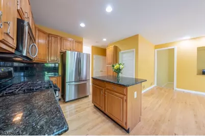 16 Landau Rd, Bernards Township, NJ 07920 - Photo 12