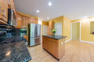 16 Landau Rd, Bernards Township, NJ 07920 - Photo 12