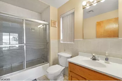 17 Pleasant Pl, Kearny, NJ 07032 - Photo 16