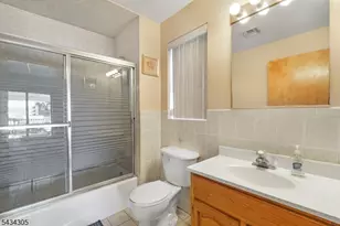 17 Pleasant Pl, Kearny, NJ 07032 - Photo 16