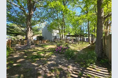 244 Juniper Ln, Lacey Township, NJ 08731 - Photo 4